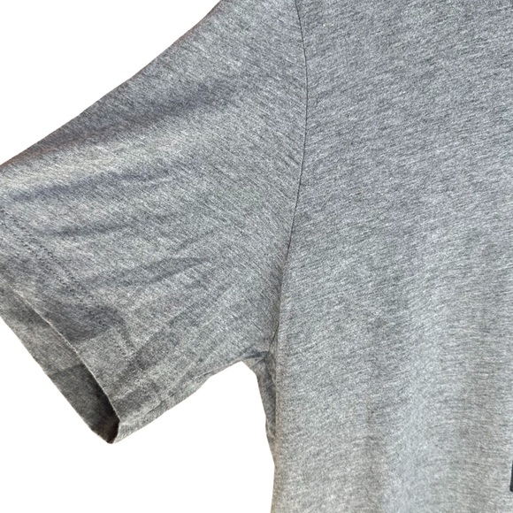 “Shake it Like a Polaroid” Tee - Picture 3 of 5